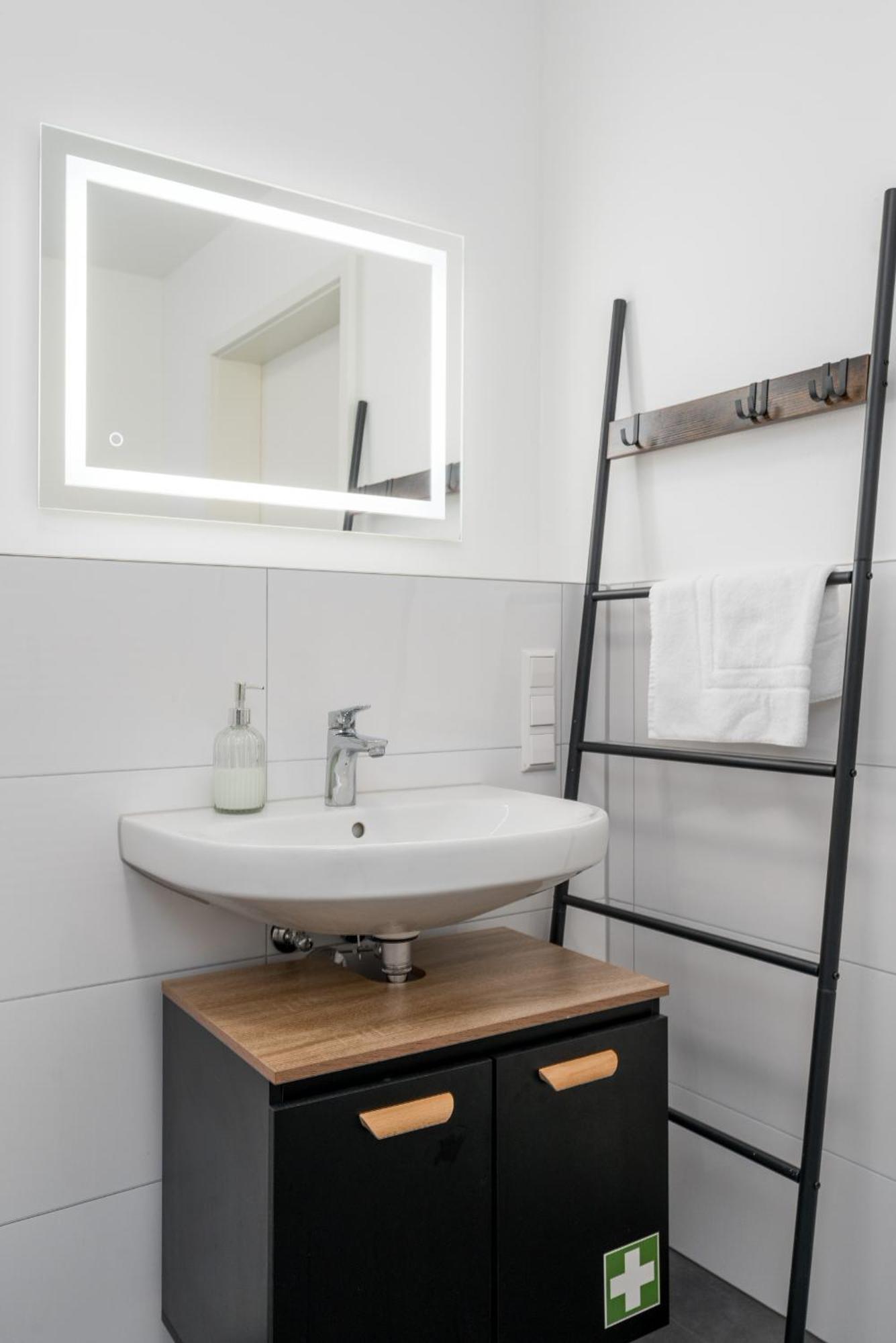 Liberty Home Platinum - Apartments Hannover Eksteriør billede